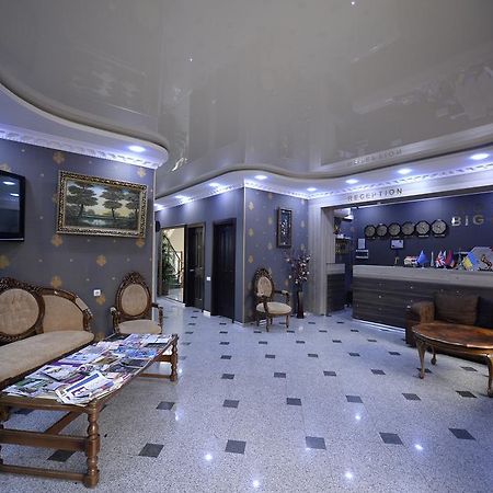Begi Hotel Tbilisi Buitenkant foto