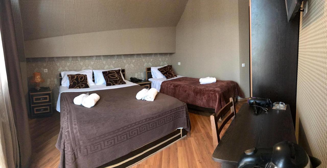 Begi Hotel Tbilisi Buitenkant foto