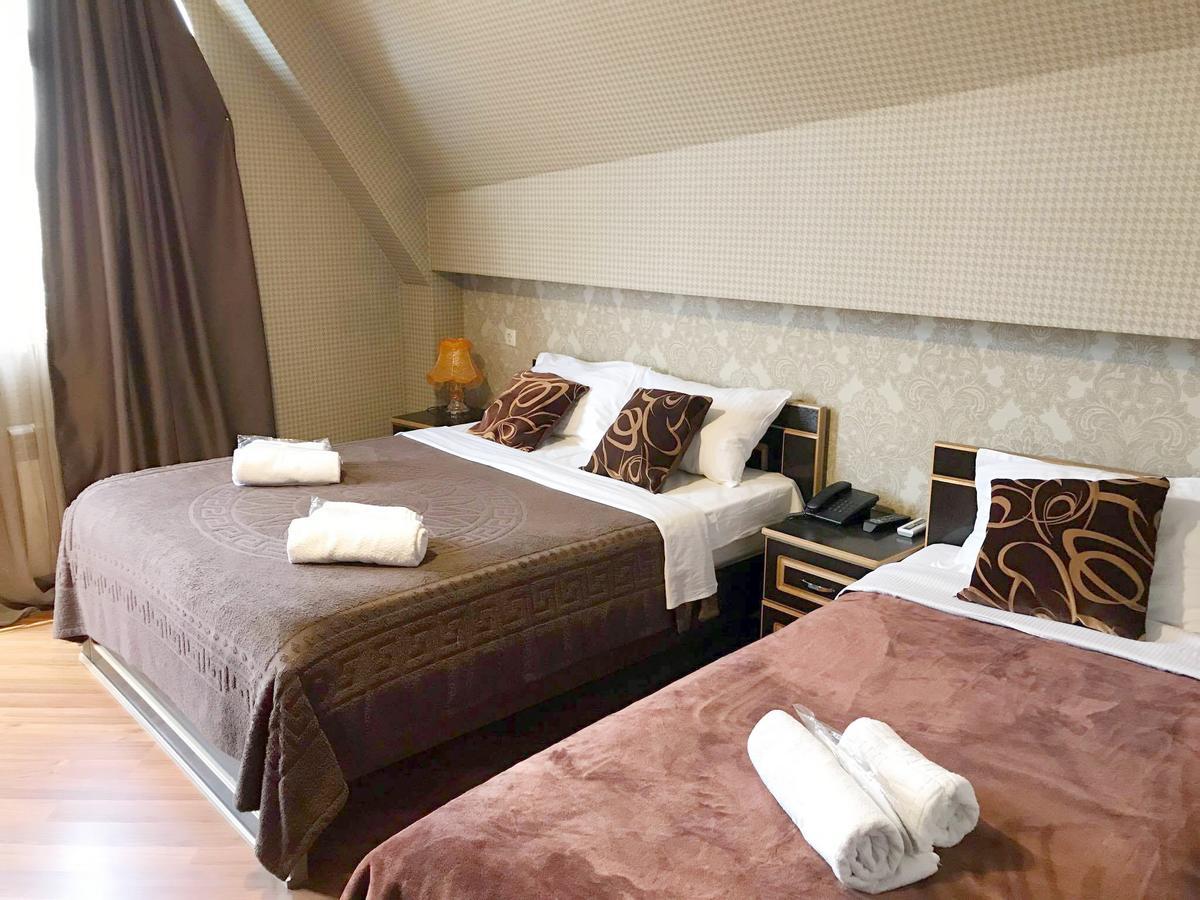 Begi Hotel Tbilisi Buitenkant foto