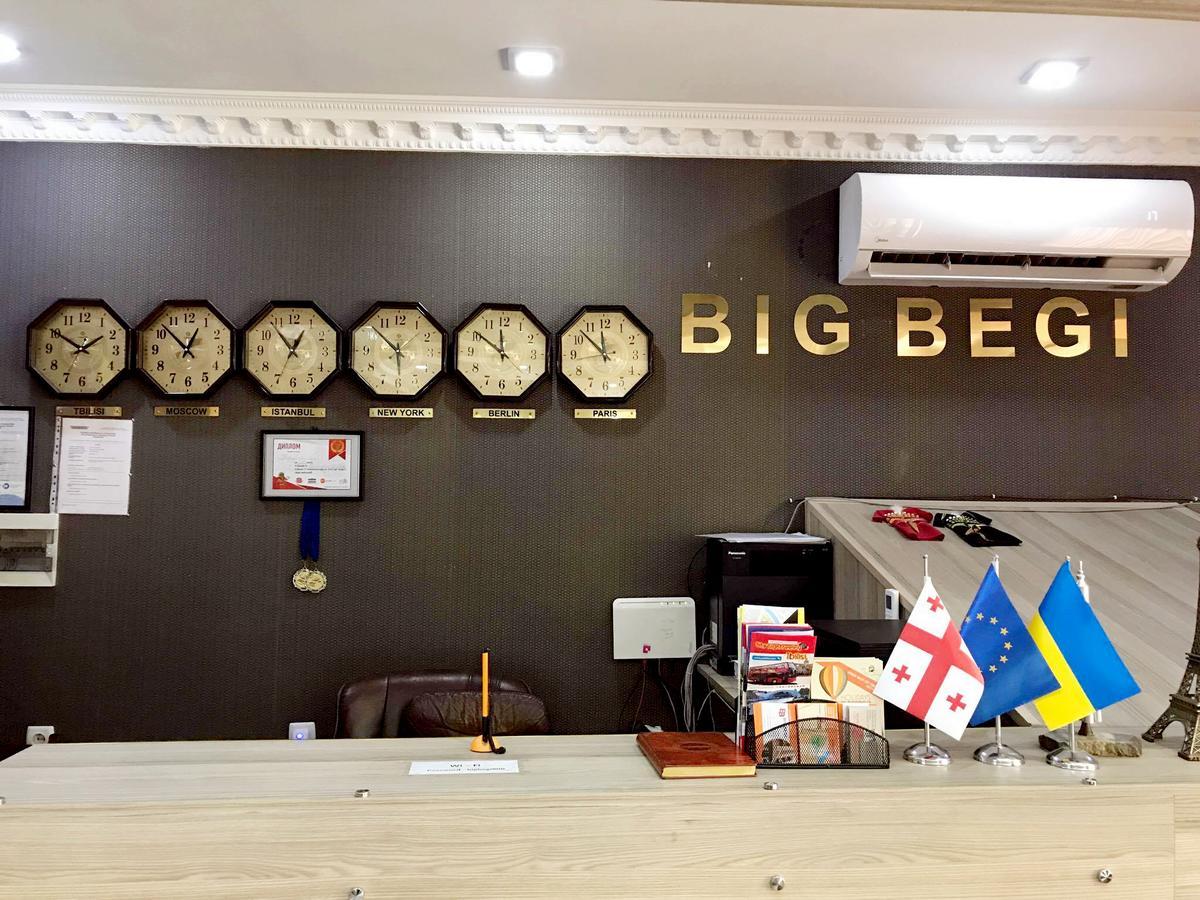 Begi Hotel Tbilisi Buitenkant foto