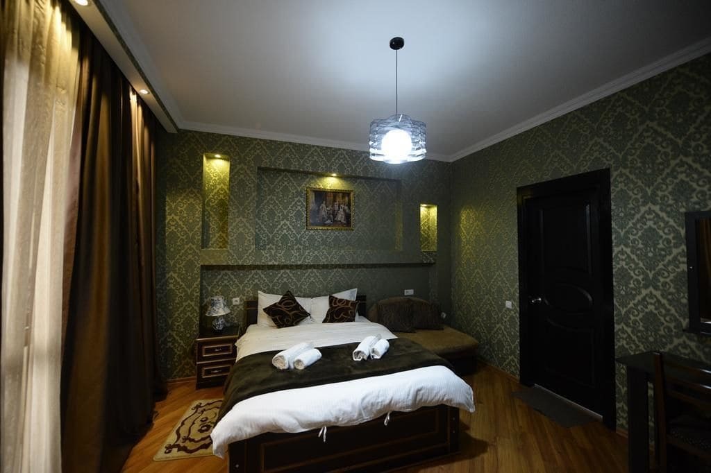 Begi Hotel Tbilisi Buitenkant foto