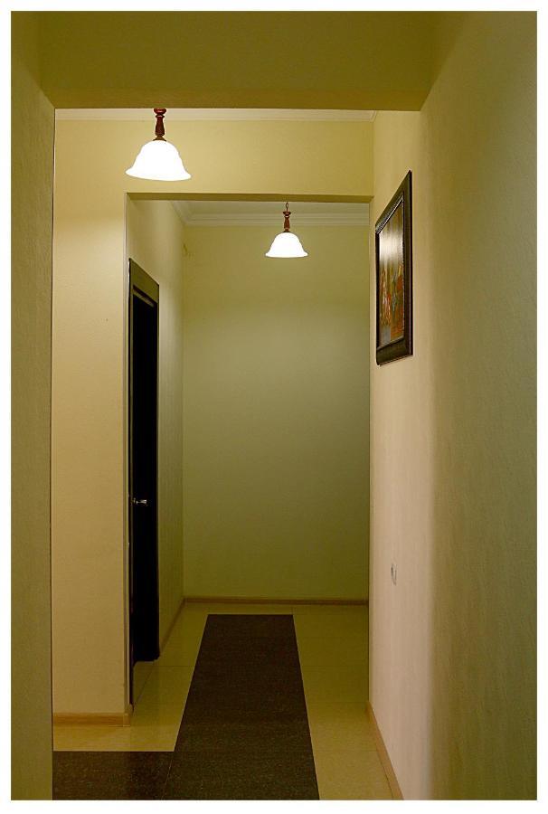 Begi Hotel Tbilisi Buitenkant foto