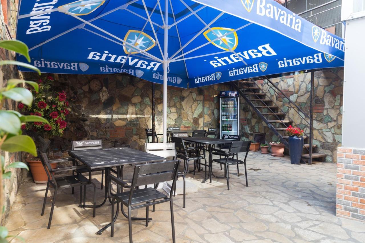 Begi Hotel Tbilisi Buitenkant foto